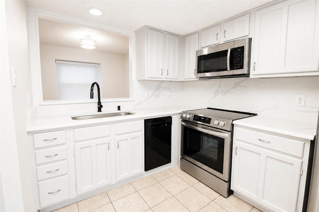 14122 Churchill Estates Boulevard Property Photo 10