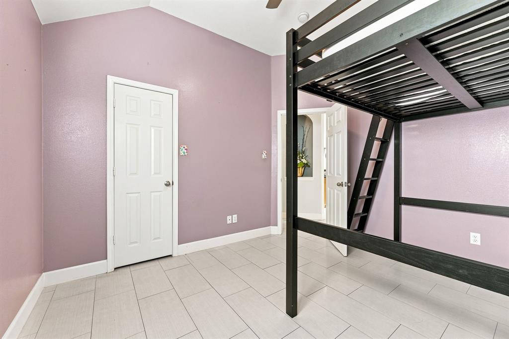 4849 Summer Oaks Lane Property Photo 22