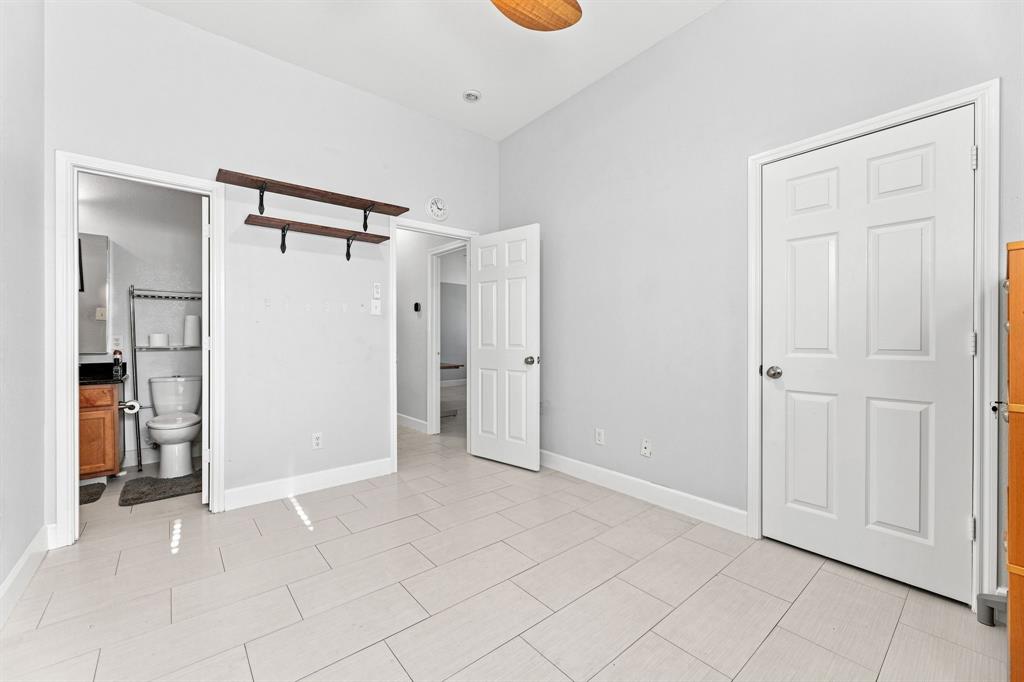4849 Summer Oaks Lane Property Photo 26