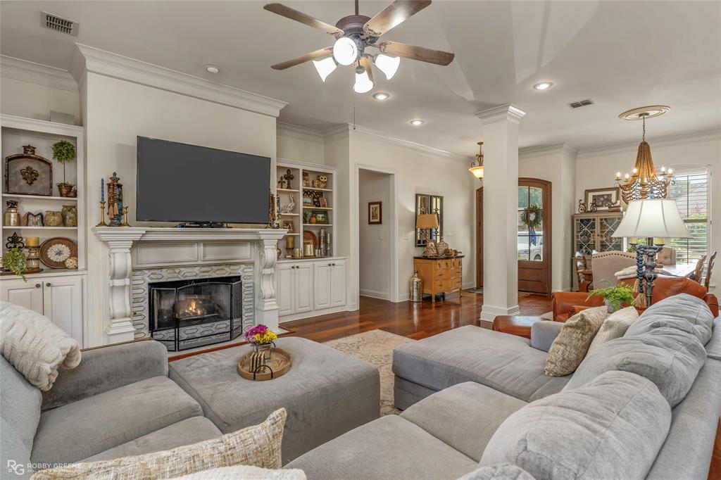 60 Turnbury Drive Property Photo 6