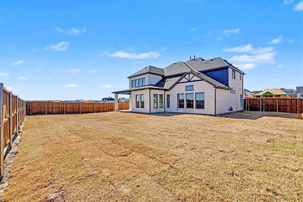281 Hanging Garden Drive Property Photo 28