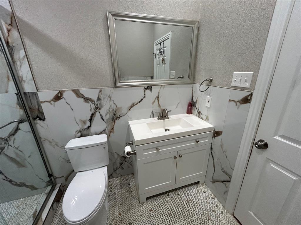 505 S Storey Street Property Photo 8