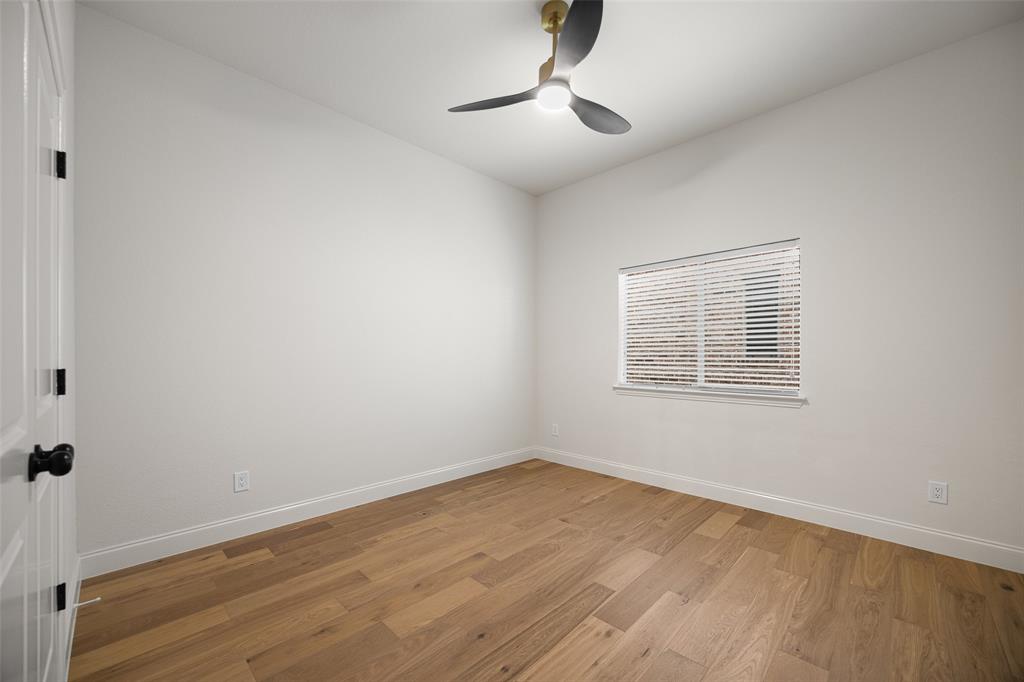 15653 Crown Cove Lane Property Photo 22