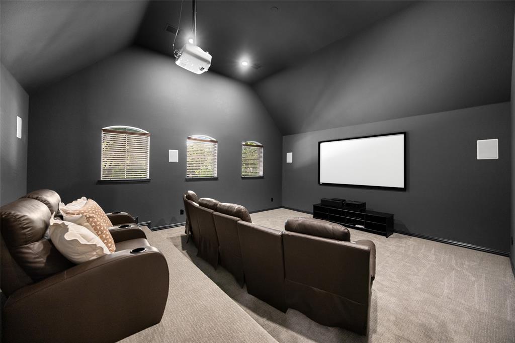 15653 Crown Cove Lane Property Photo 28