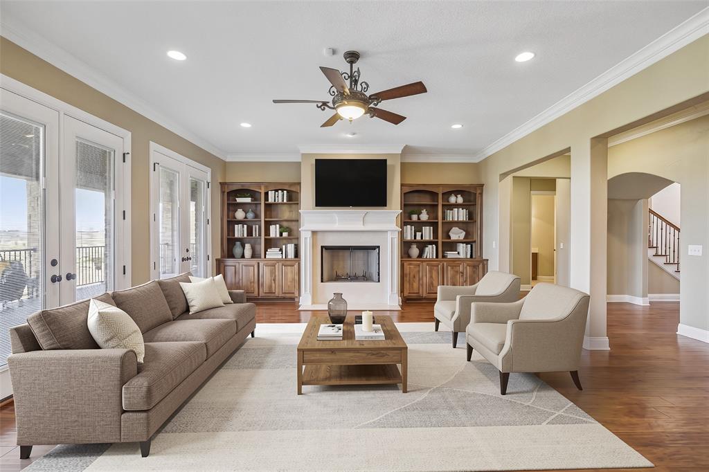 826 Cimmarron Bay Drive Property Photo 14