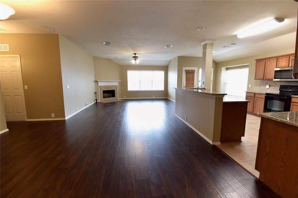 1006 Abigail Drive Property Photo 2