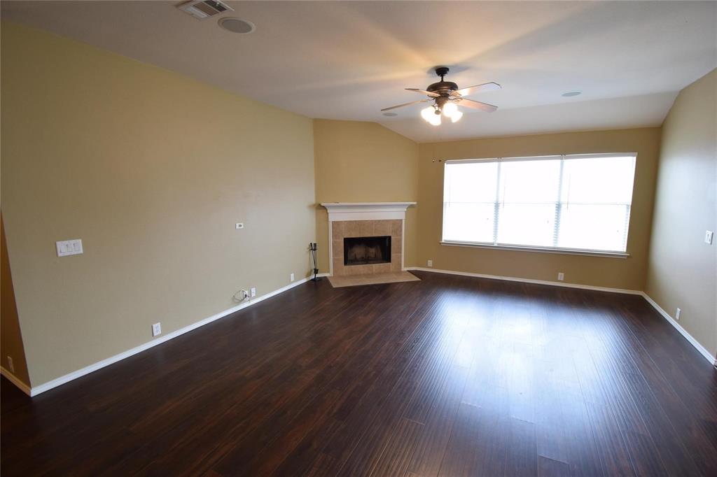 1006 Abigail Drive Property Photo 8