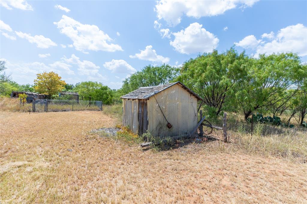 12143 County Road 509 Property Photo 7