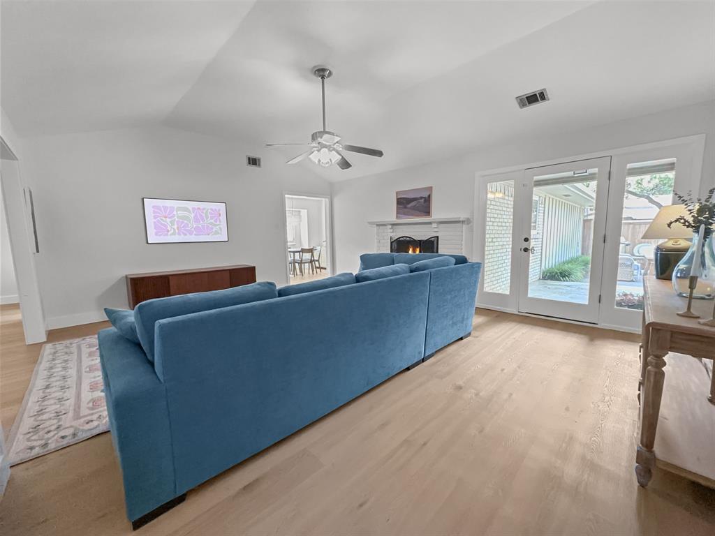312 Meadowlark Drive Property Photo 5