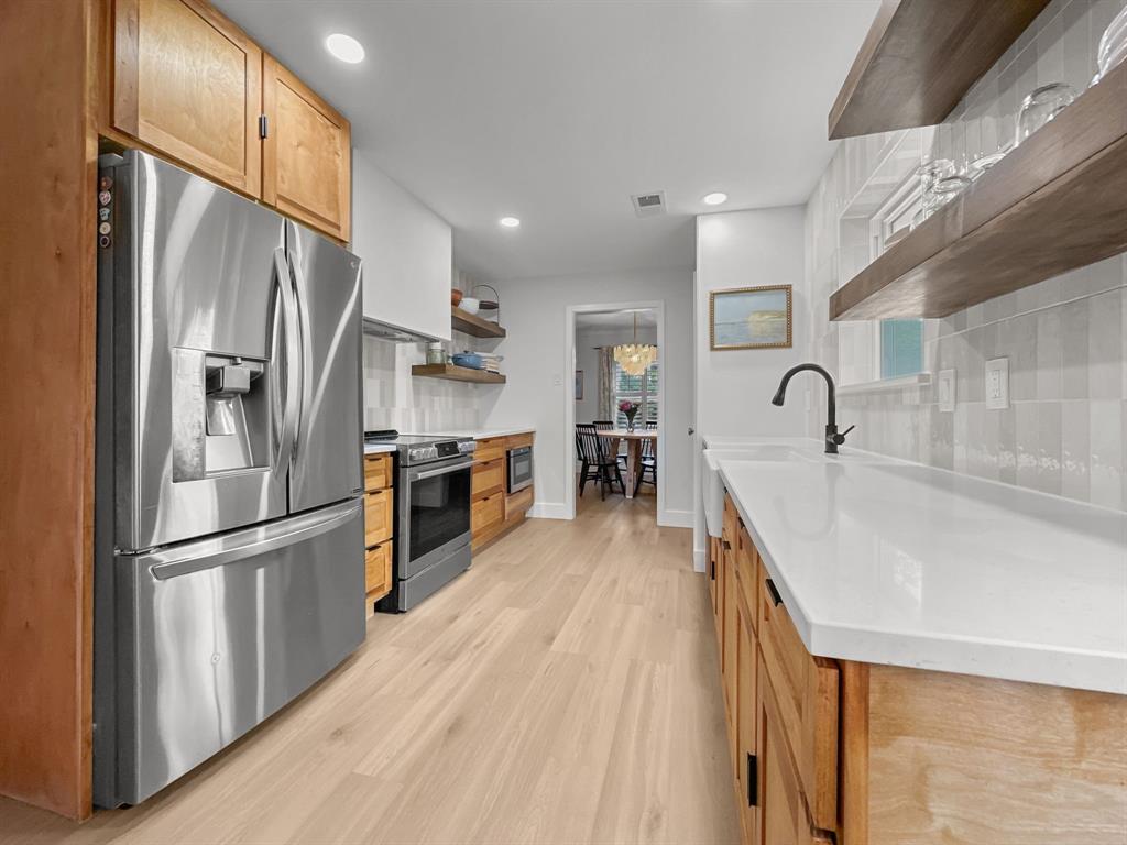 312 Meadowlark Drive Property Photo 12