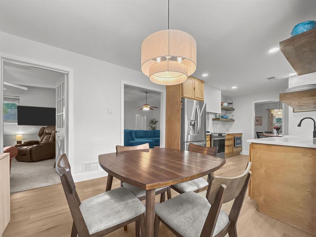 312 Meadowlark Drive Property Photo 14