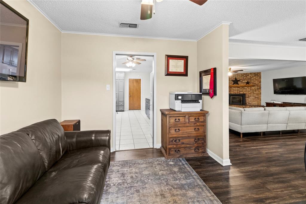 4 Circle Drive Property Photo 14