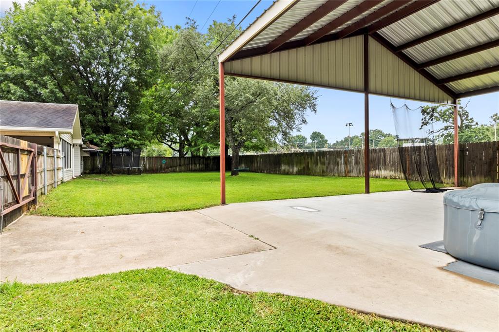 4 Circle Drive Property Photo 22