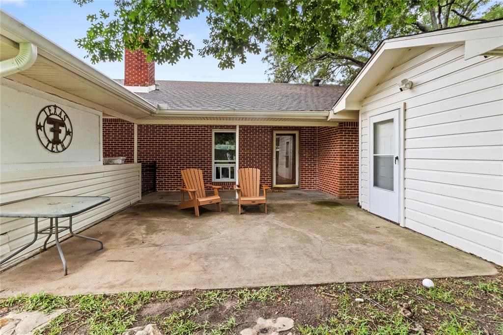 4 Circle Drive Property Photo 27
