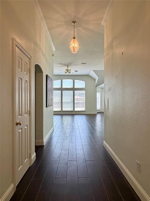 15107 Brooks Lane Property Photo 4