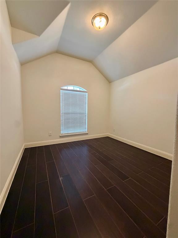 15107 Brooks Lane Property Photo 12