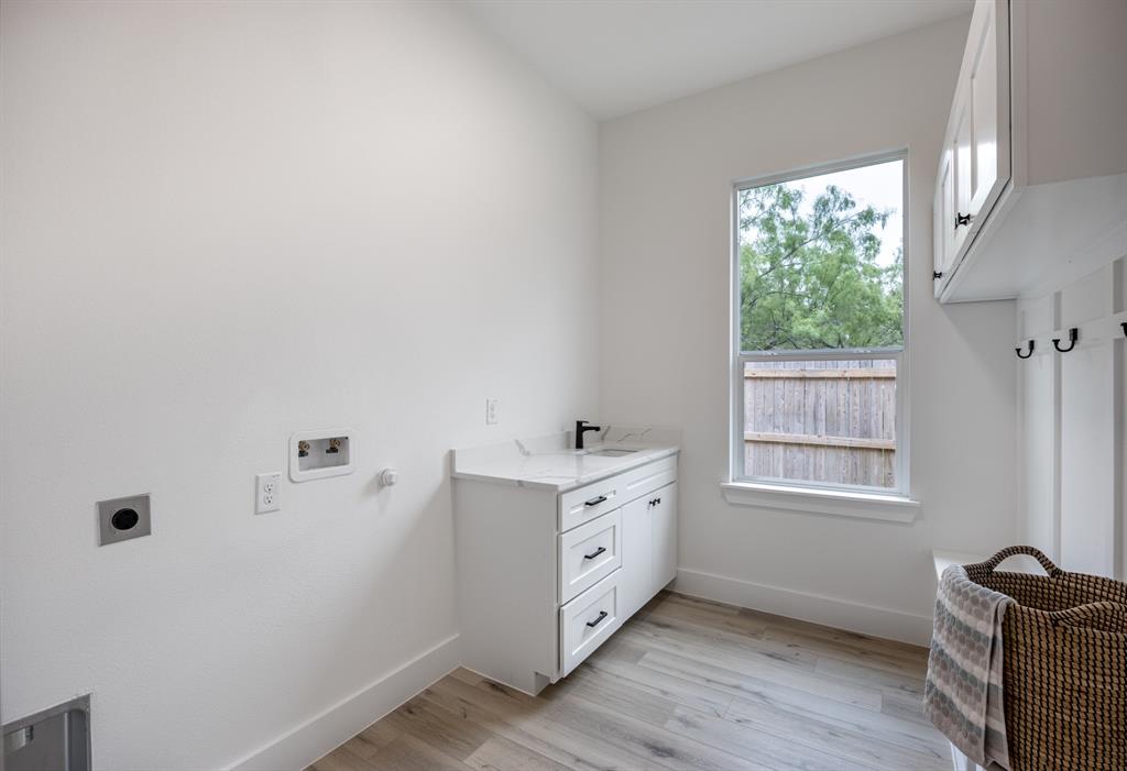12625 Kollmeyer Way Property Photo 28