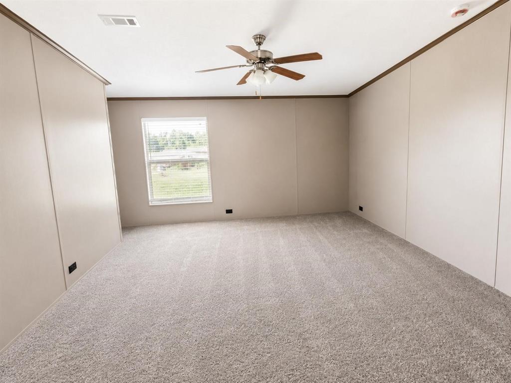 104 Grace Drive Property Photo 5