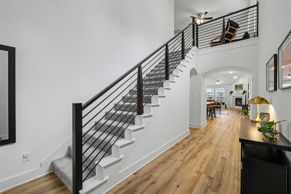2012 Dappled Grey Avenue Property Photo 3