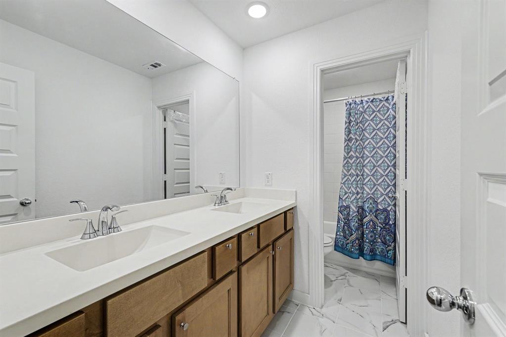 2012 Dappled Grey Avenue Property Photo 32