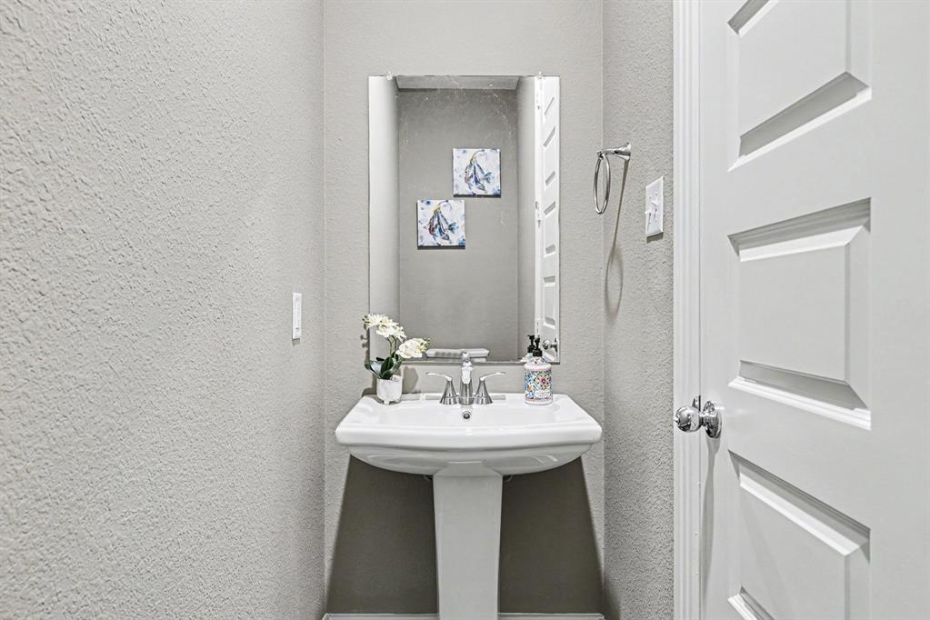 2012 Dappled Grey Avenue Property Photo 33