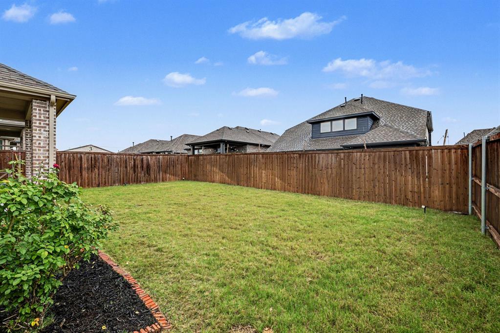 2012 Dappled Grey Avenue Property Photo 37