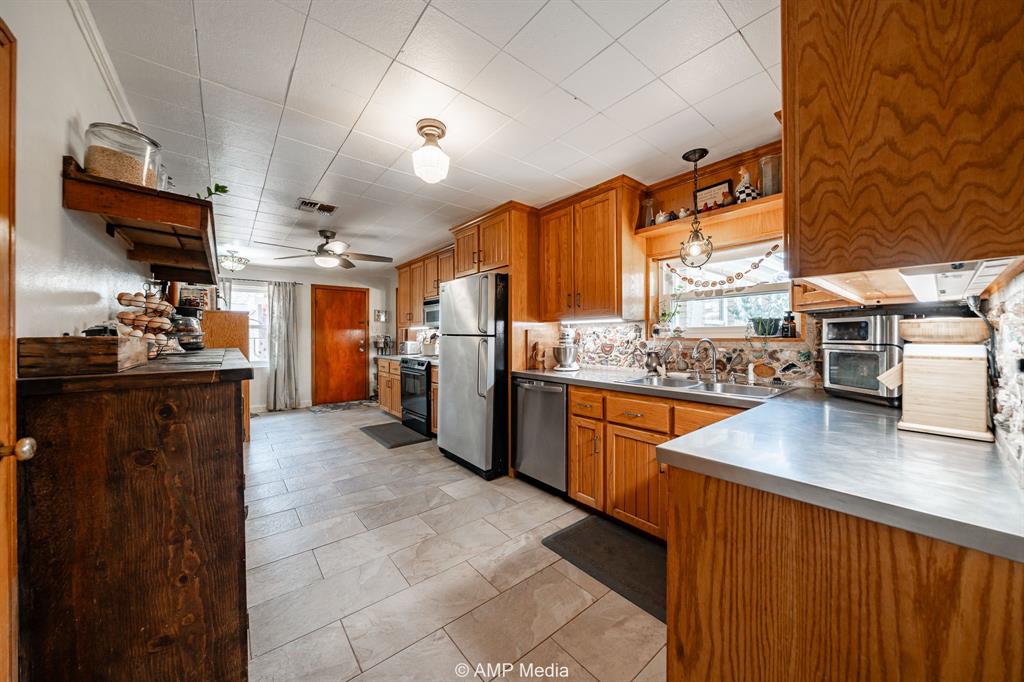 128 County Road 104 Property Photo 40