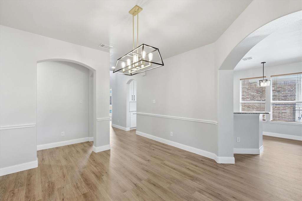 1581 Meadows Avenue Property Photo 7