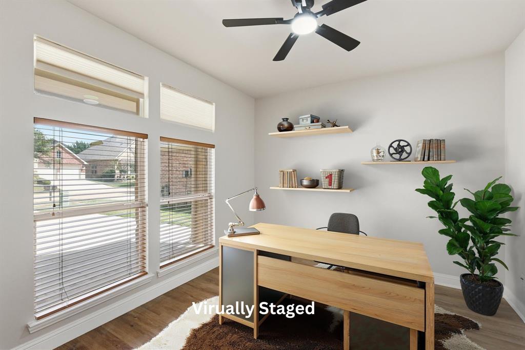 1581 Meadows Avenue Property Photo 8