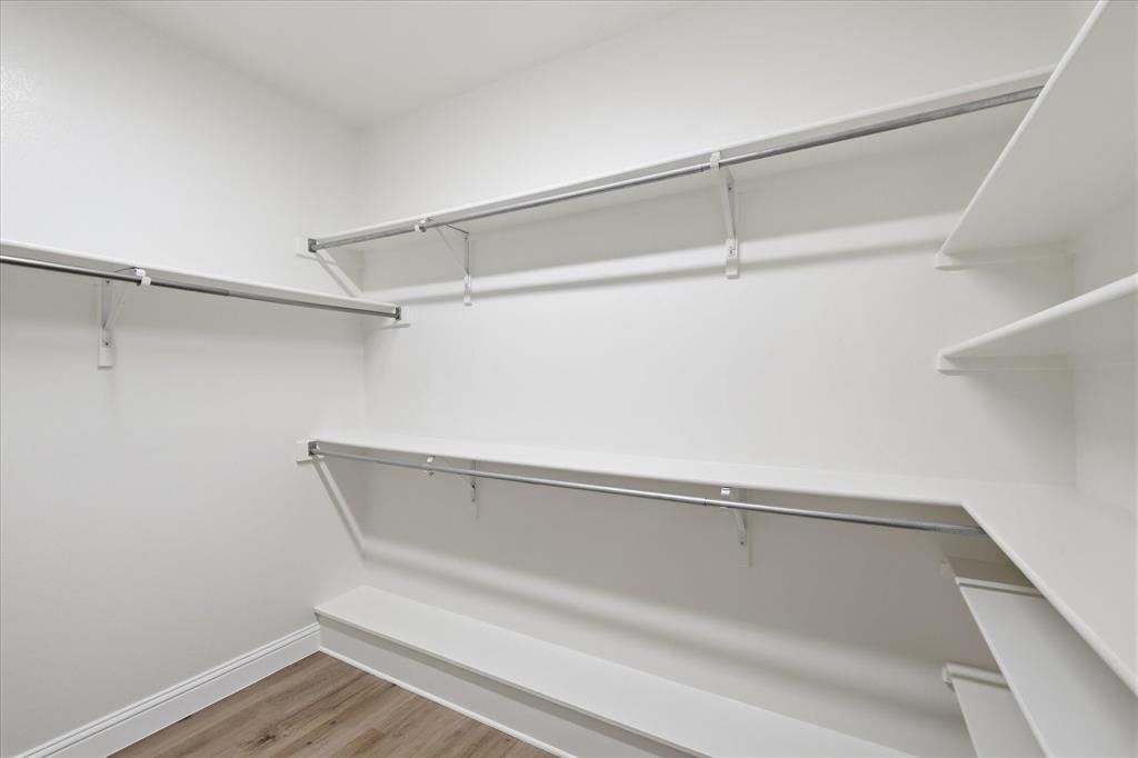1581 Meadows Avenue Property Photo 20
