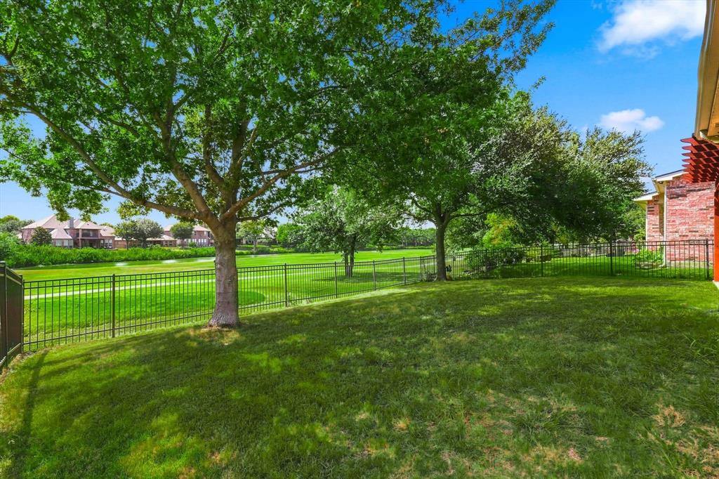 1581 Meadows Avenue Property Photo 32