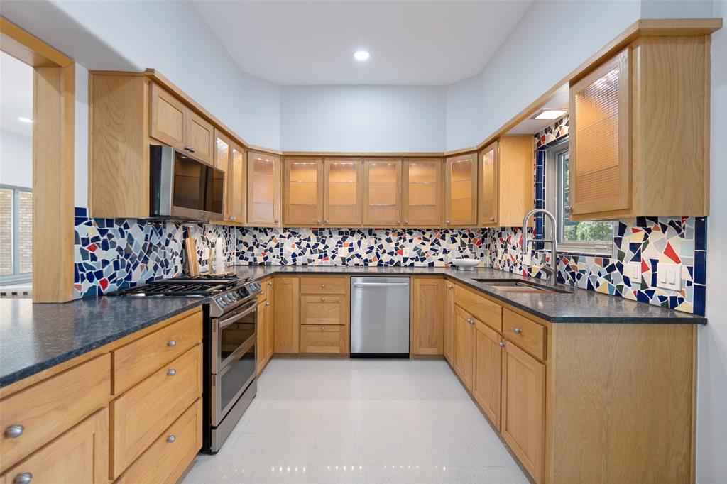 515 Aqua Drive Property Photo 17