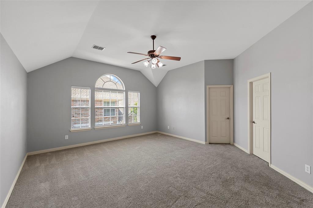 2447 Blackstone Drive Property Photo 32