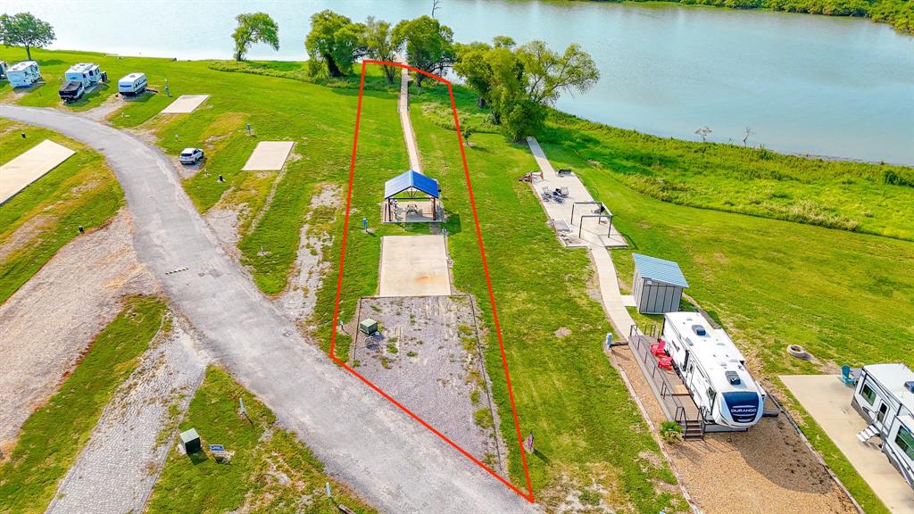 5098 Waterfront Road Property Photo 5