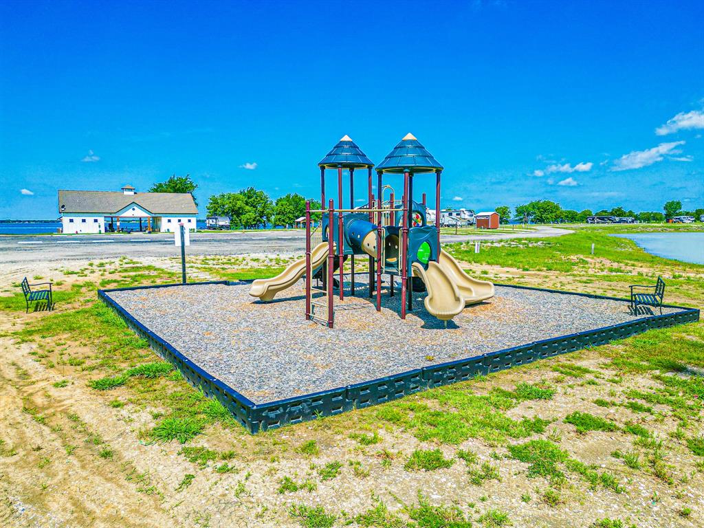 5098 Waterfront Road Property Photo 35