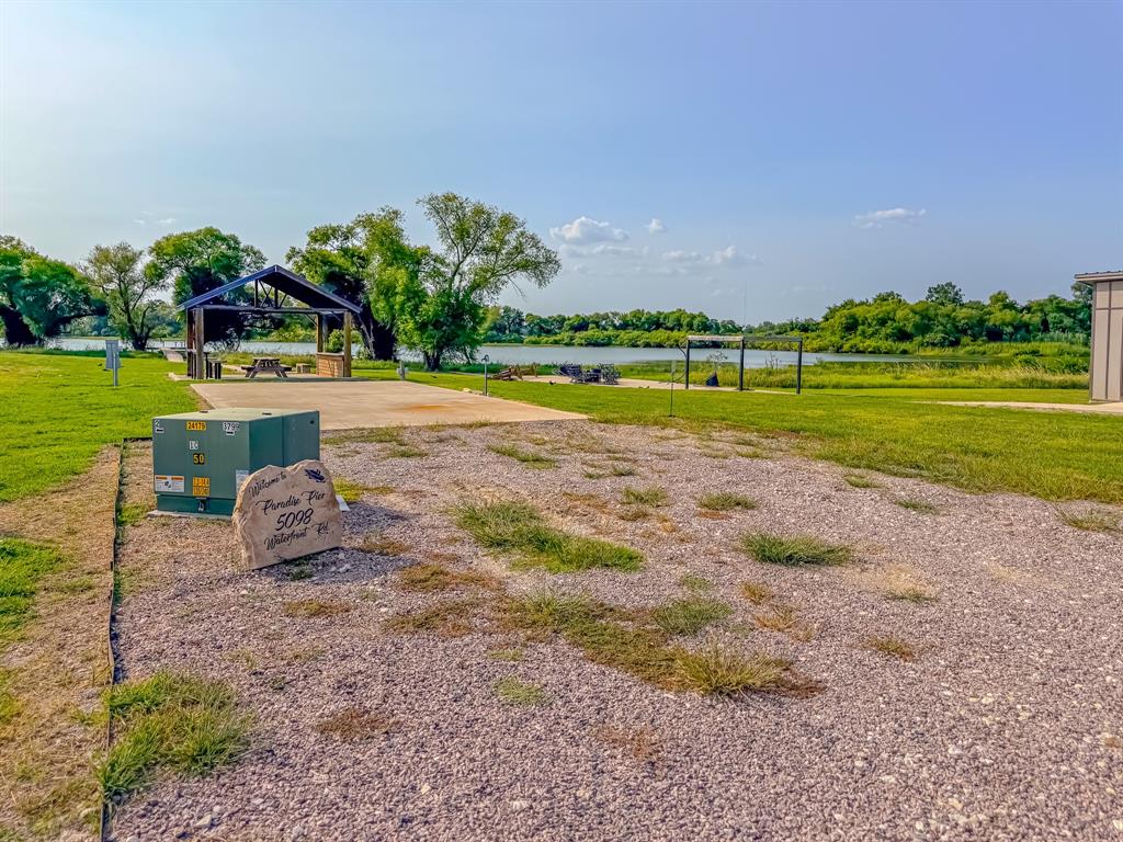 5098 Waterfront Road Property Photo 40