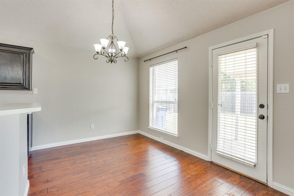 400 Bretts Way Property Photo 14