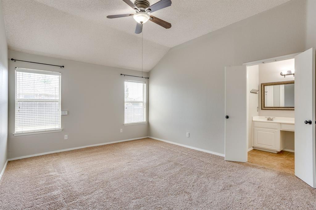400 Bretts Way Property Photo 16