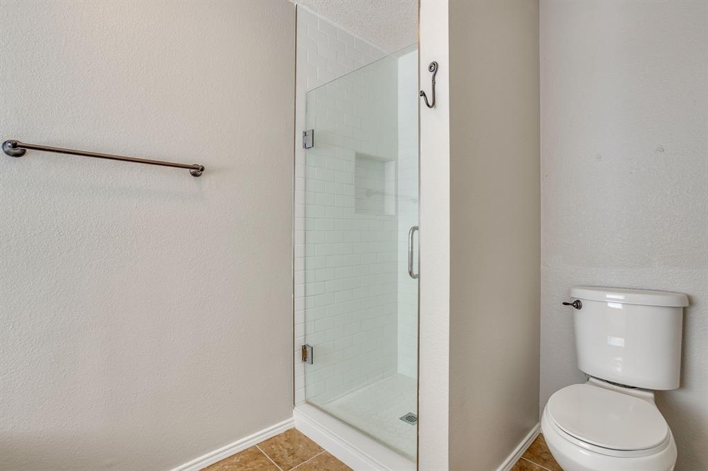 400 Bretts Way Property Photo 19