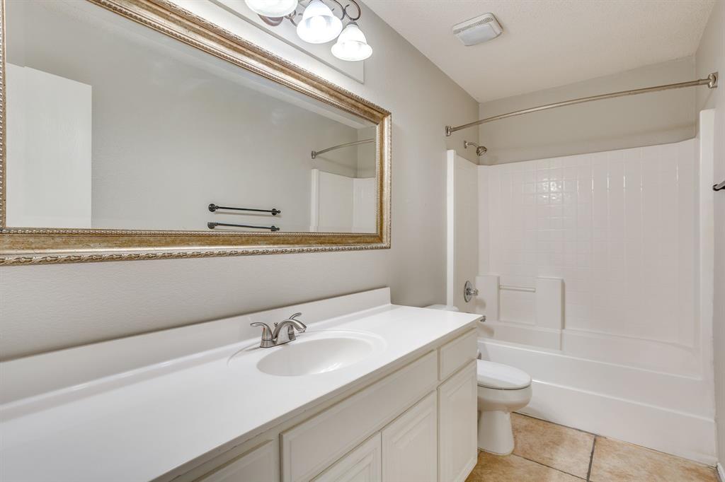 400 Bretts Way Property Photo 22