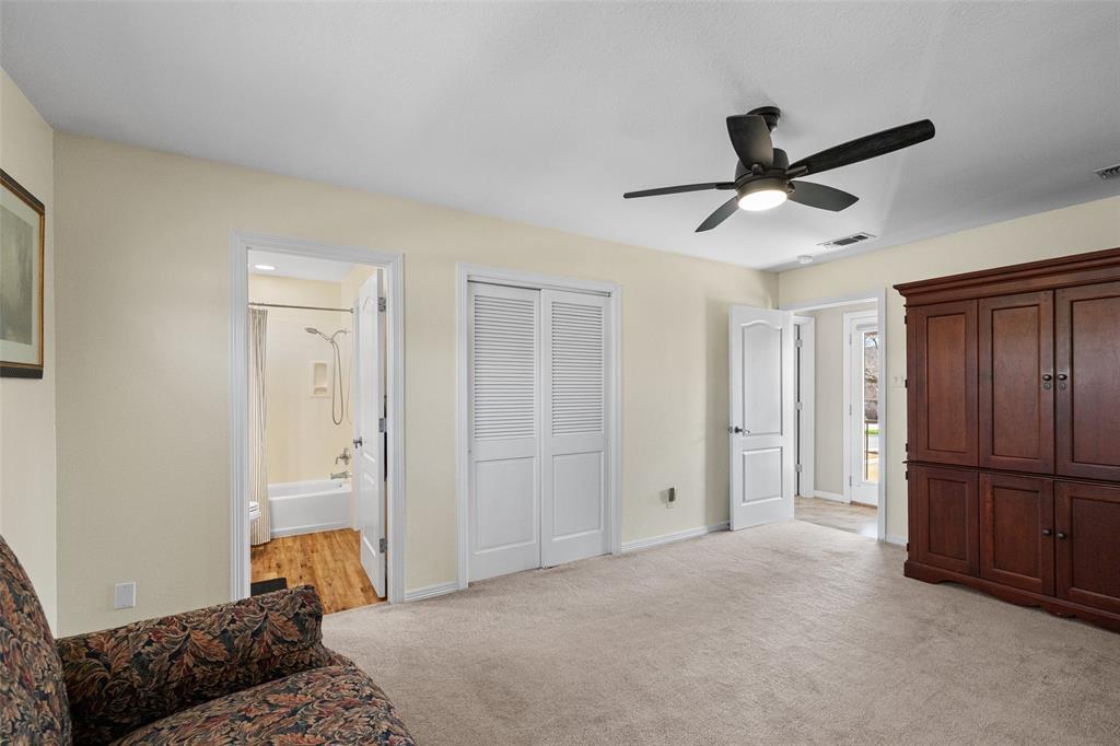 8903 Ravenswood Road Property Photo 25
