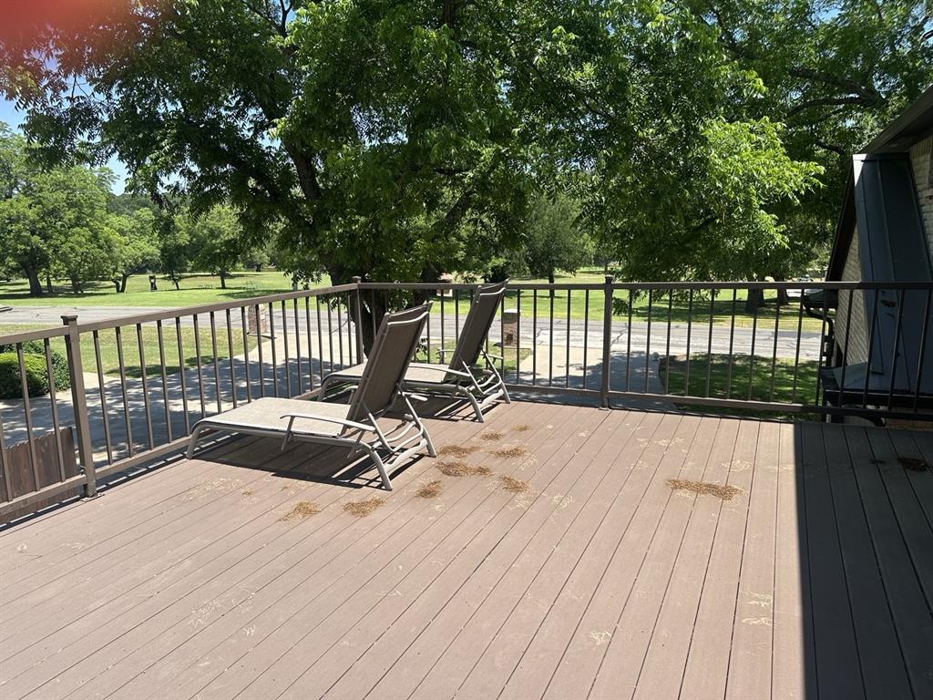 8903 Ravenswood Road Property Photo 28