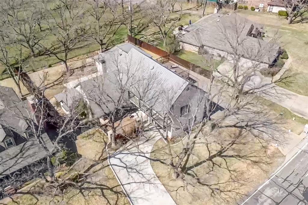 8903 Ravenswood Road Property Photo 33