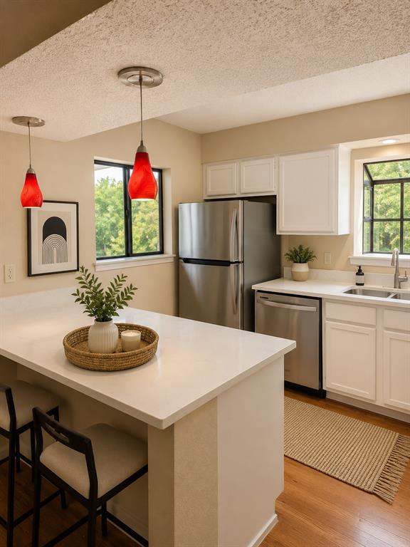15151 Berry Trail 106 Property Photo 4