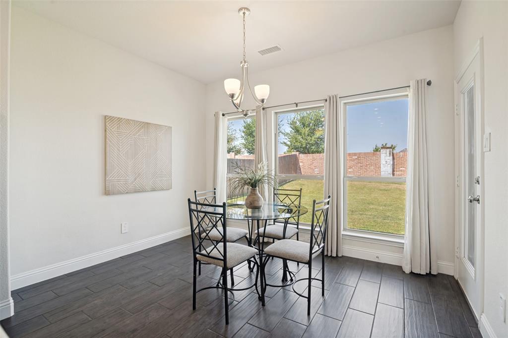 539 Curtiss Drive Property Photo 15