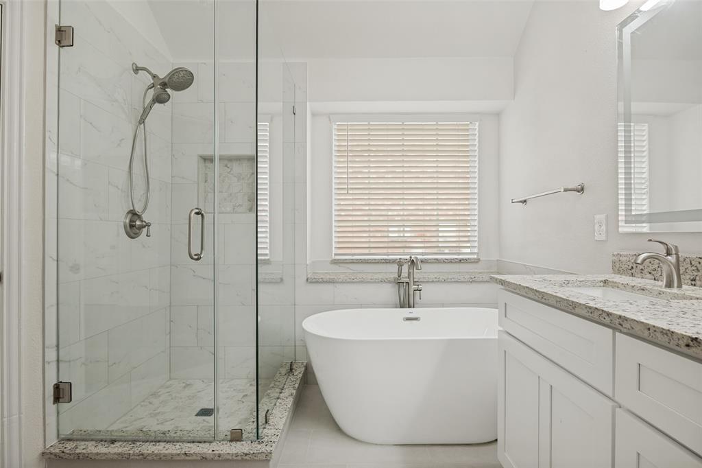 2028 Ravenhurst Drive Property Photo 13
