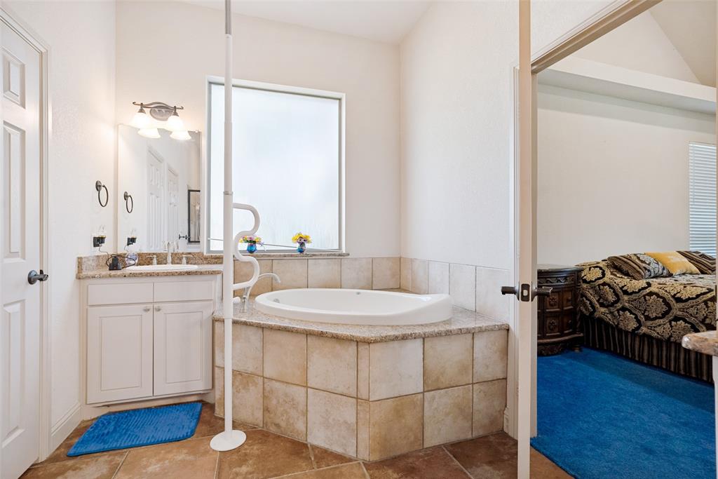 7251 S Fm 730 Property Photo 10