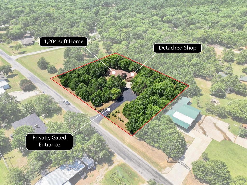 85 County Road Property Photo 1