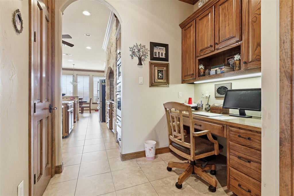 2606 Waters Edge Drive Property Photo 20