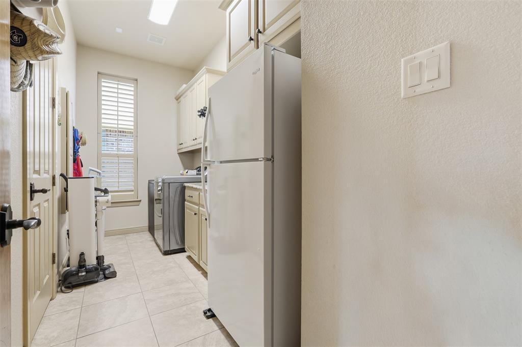 2606 Waters Edge Drive Property Photo 21
